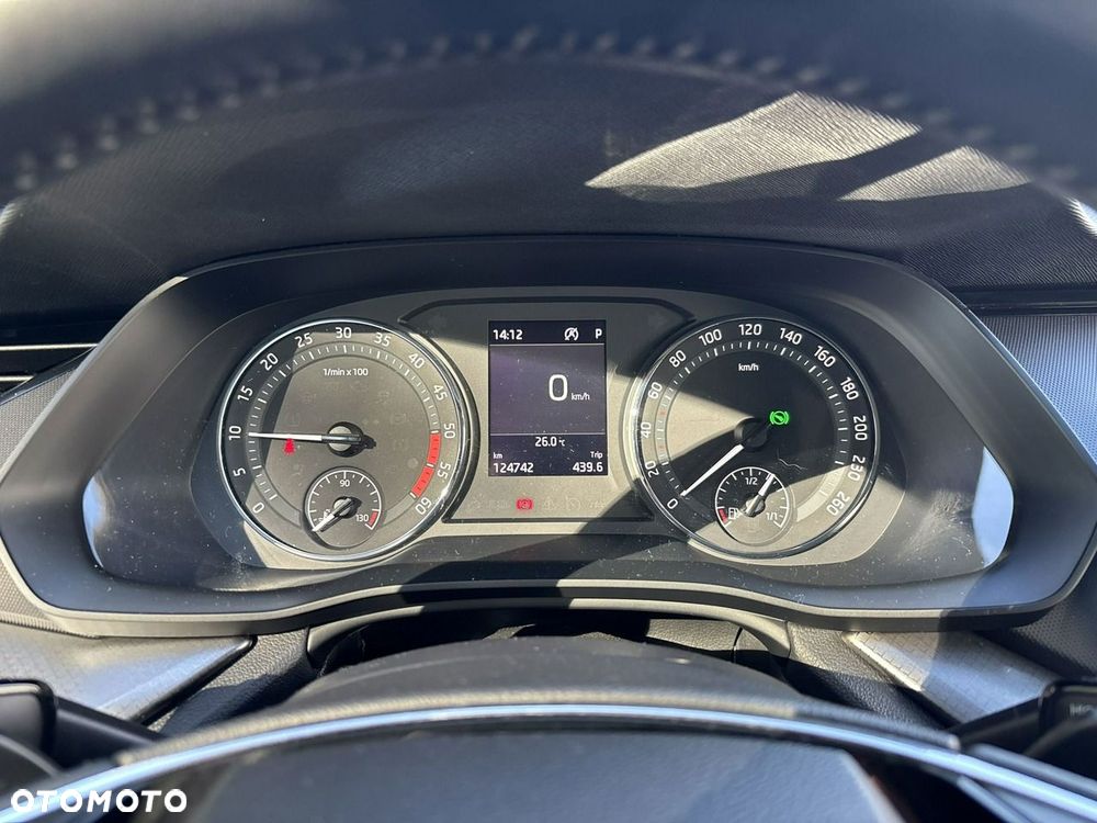 Renault Arkana TCe Mild Hybrid 140 EDC Techno - 23