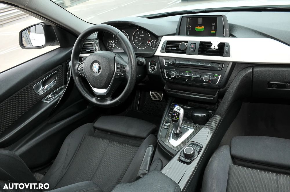 BMW Seria 3 320d Aut. - 4