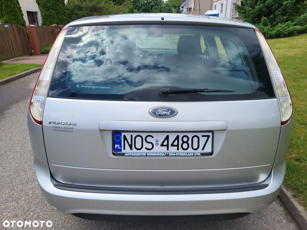 Ford Focus 2.0 16V Style+ - 12
