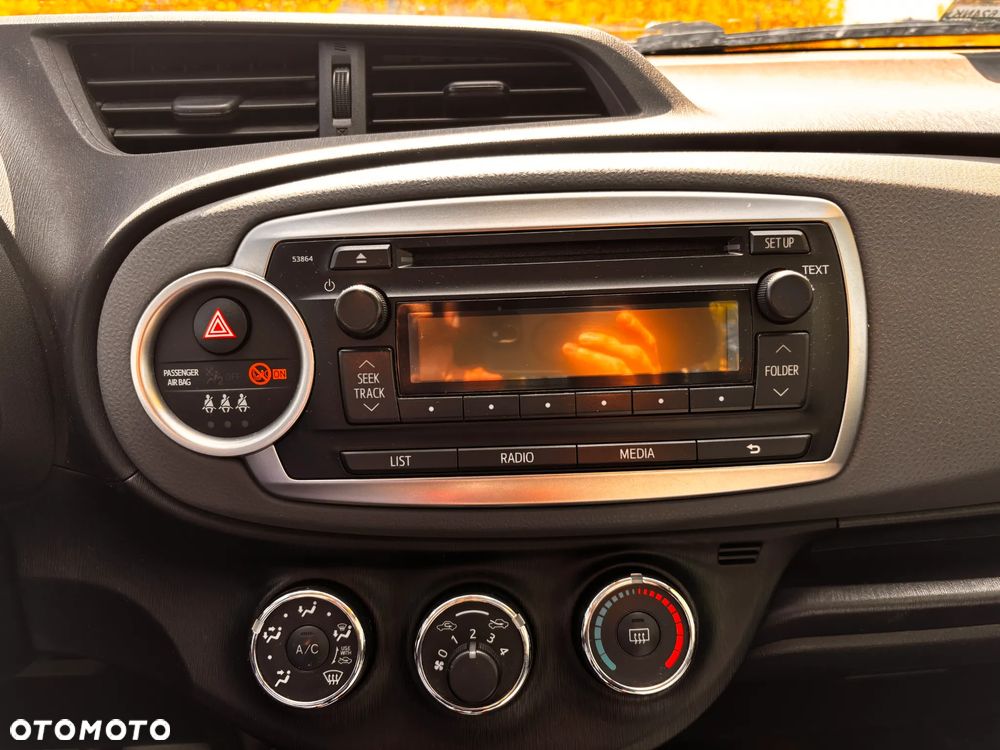 Toyota Yaris 1.0 Active - 10