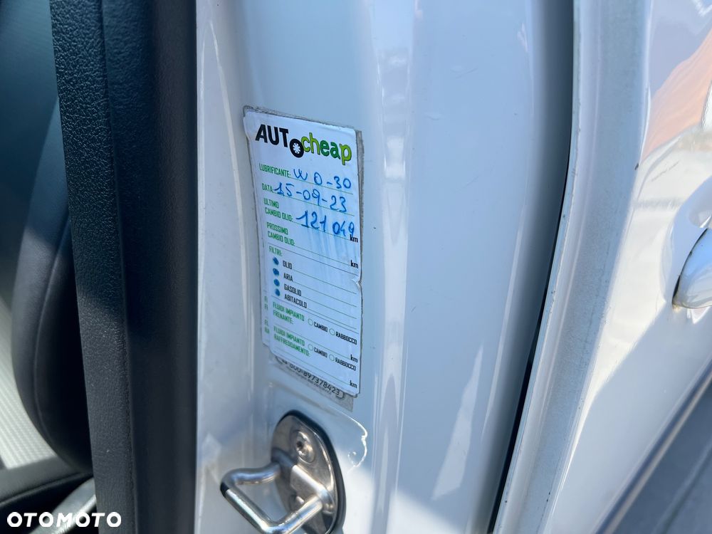 Volkswagen Caddy 2.0 (7-Si.) DSG Maxi Comfortline - 35