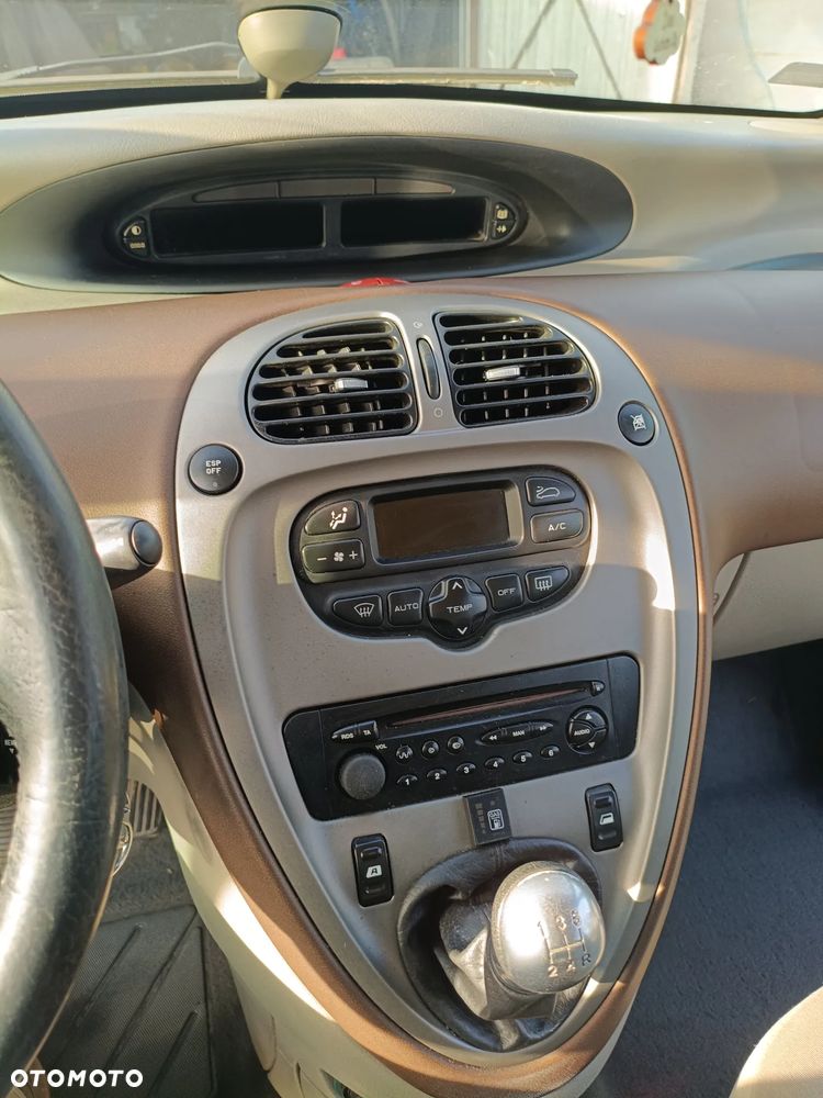 Citroën Xsara Picasso 1.8i SX Plus Top-Edition - 7