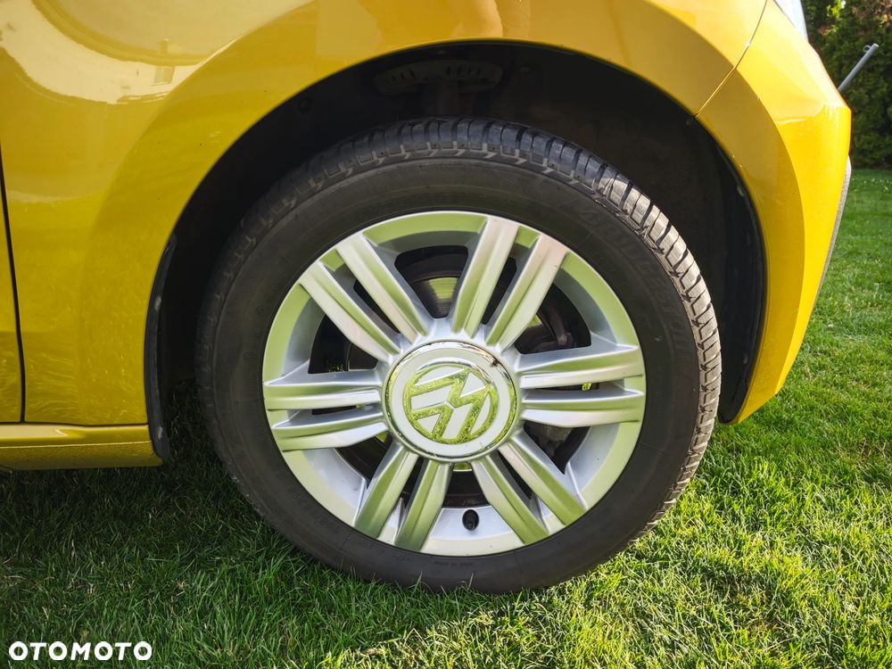 Volkswagen up! 1.0 high - 6