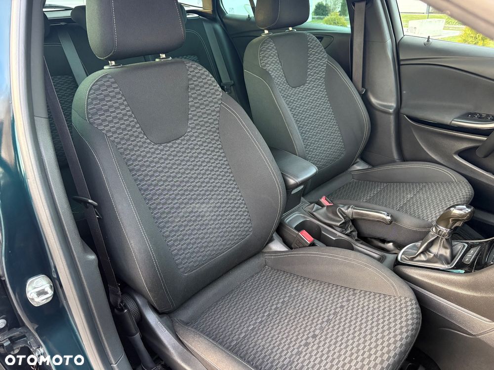 Opel Astra 1.4 Turbo Innovation - 15