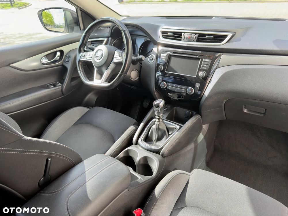 Nissan Qashqai 1.3 DIG-T N-Connecta - 12