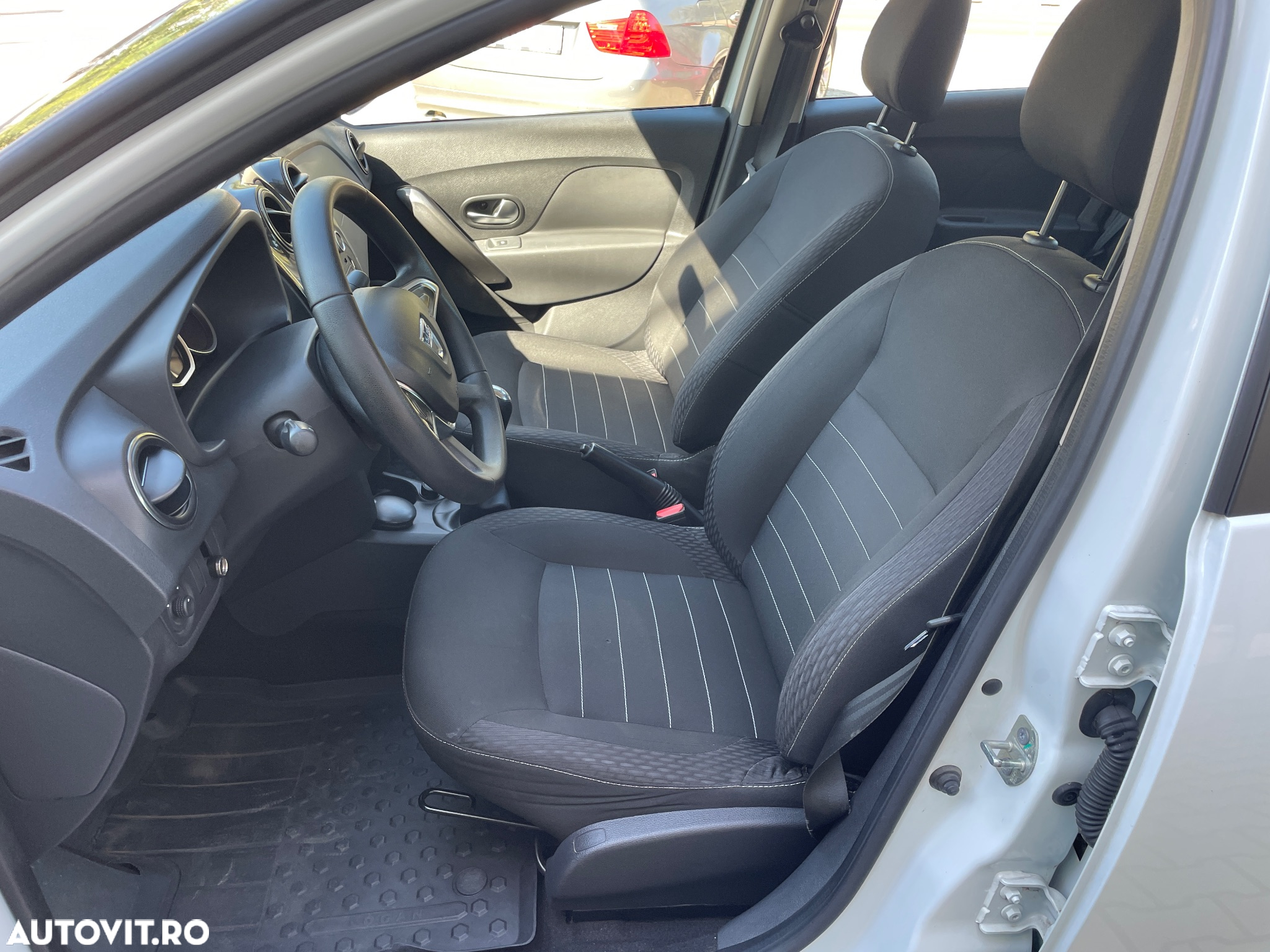Dacia Logan MCV 1.5 Blue dCi Laureate - 8