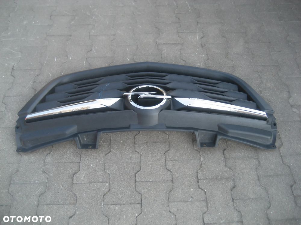 opel movano b ii lift 19-21r atrapa grill 623107683r - 11