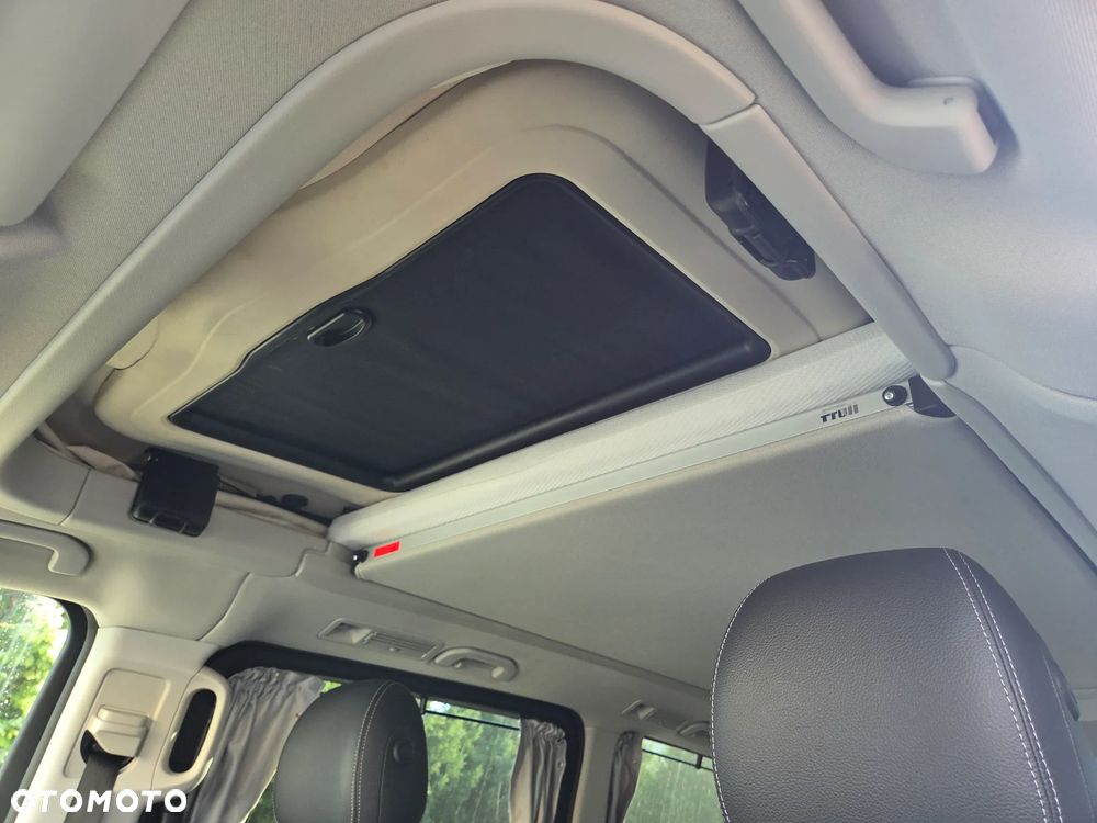 Mercedes-Benz Klasa V 250 (BlueTEC) d Avantgarde 7G-Tronic - 15