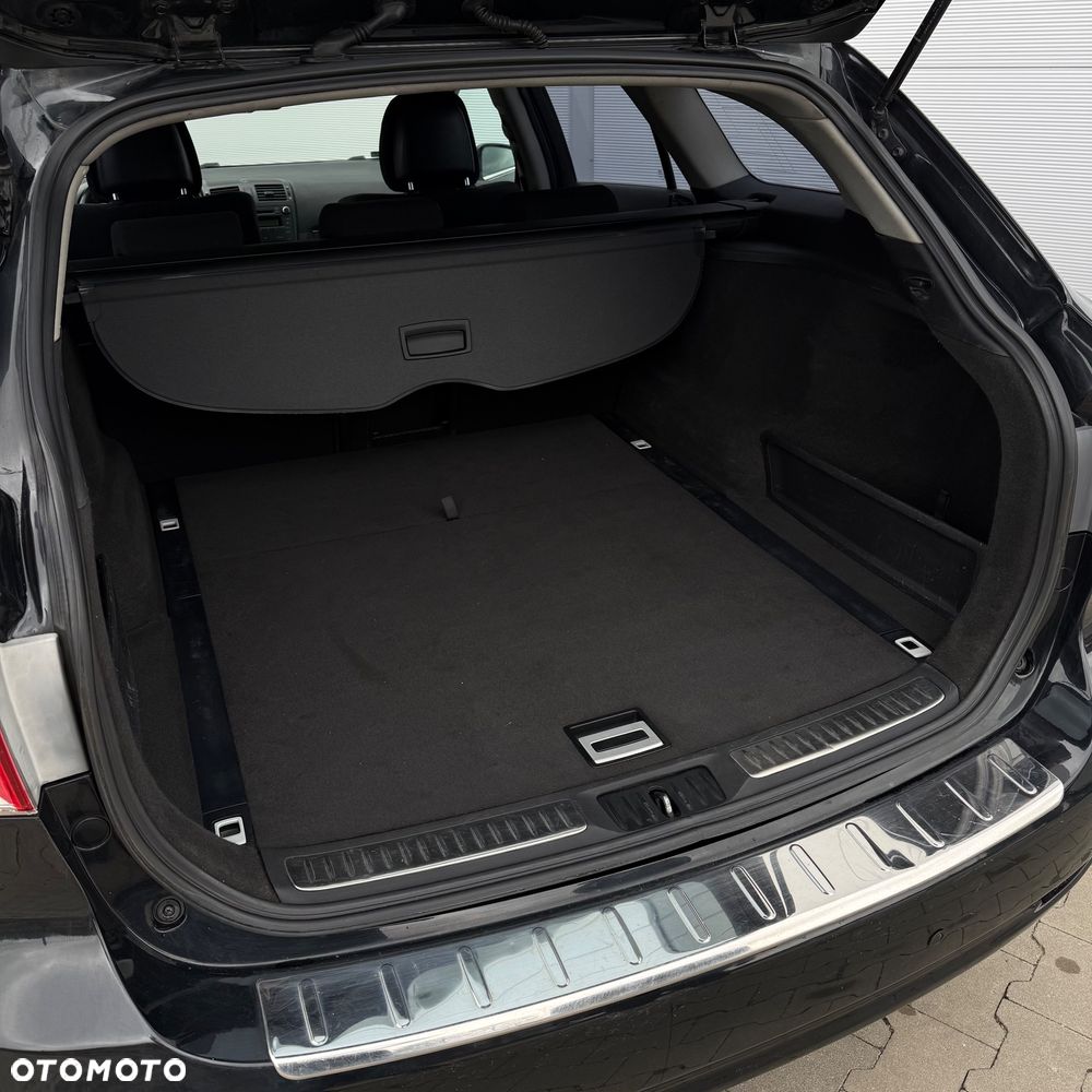 Toyota Avensis 2.0 D-4D Sol - 18