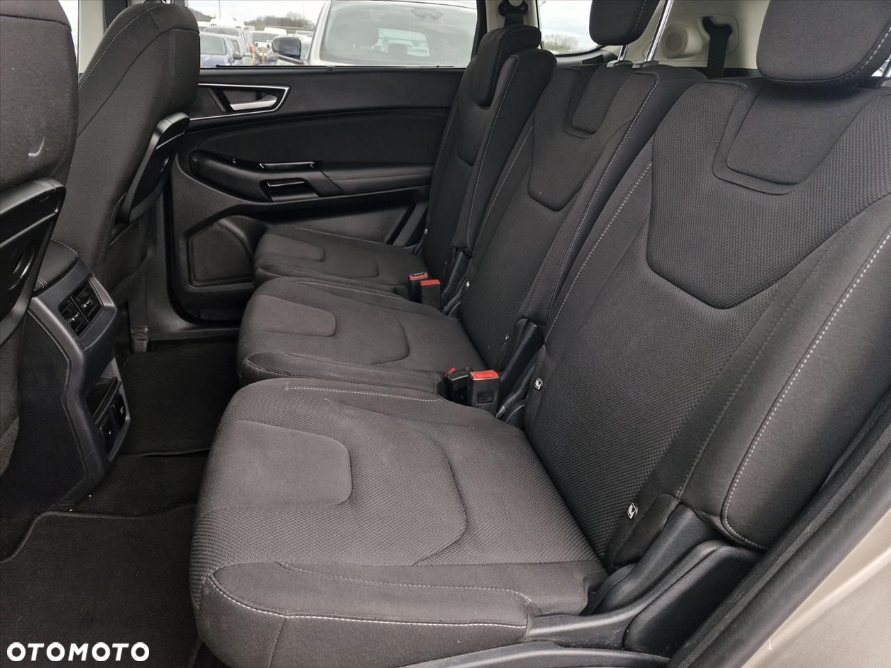 Ford S-Max 2.0 EcoBlue Titanium - 9