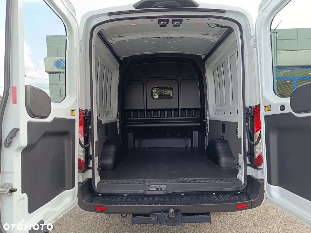 Ford Ford Transit Brygadowy  2.0 ecoblue  FWD LDT 6.2 M6 - 7
