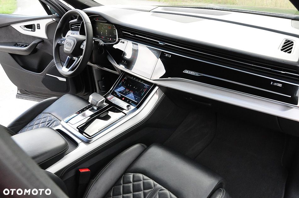 Audi SQ7 - 26