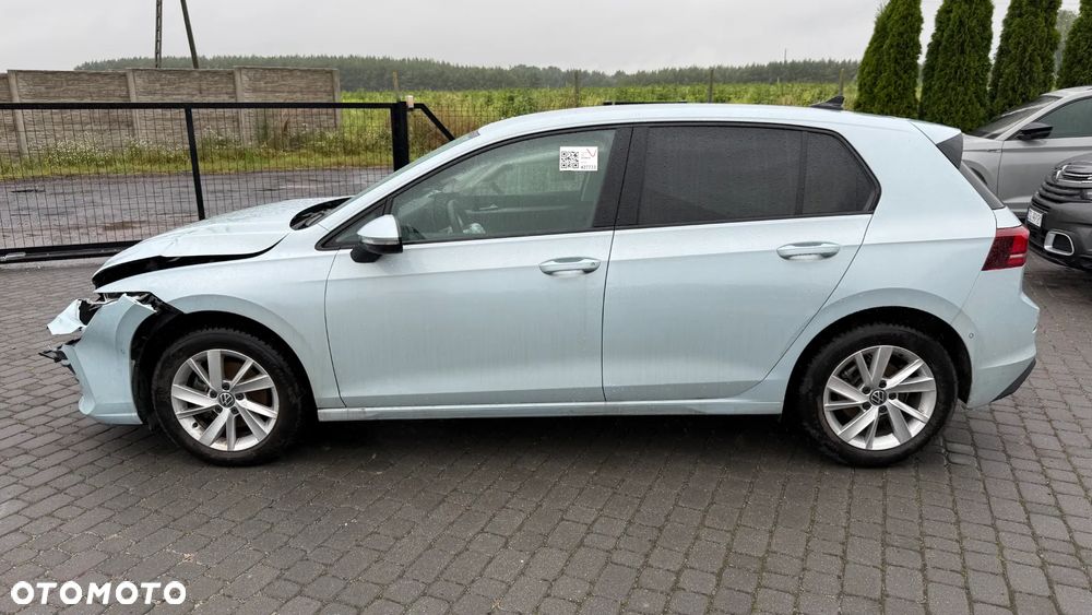 Volkswagen Golf - 2