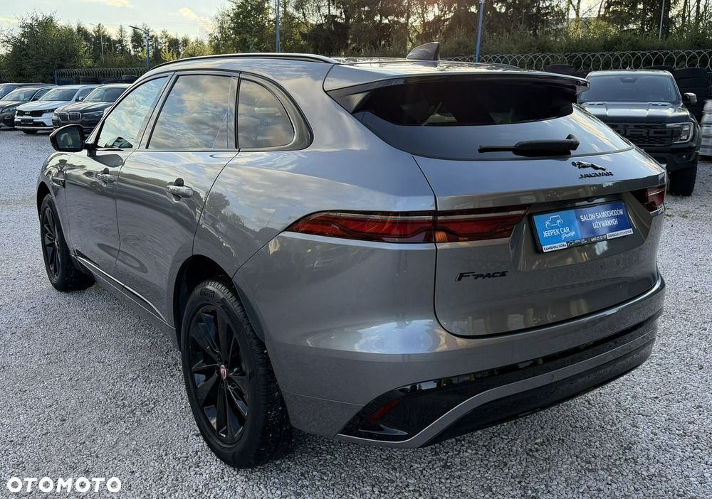 Jaguar F-Pace P250 AWD R-Dynamic Black - 4
