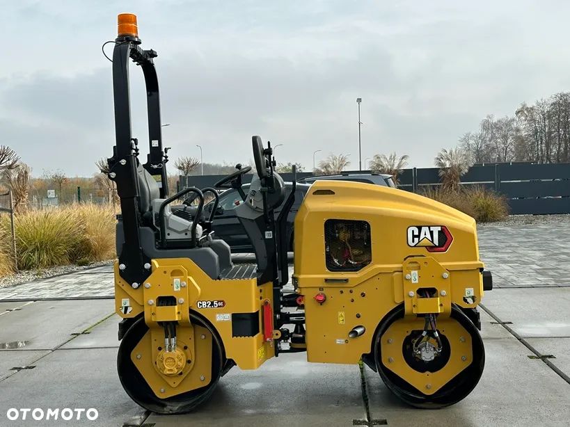 Caterpillar 301.8 - 24