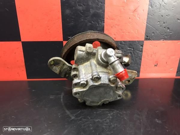 Bomba Direcção Assistida Nissan Cabstar E - 2