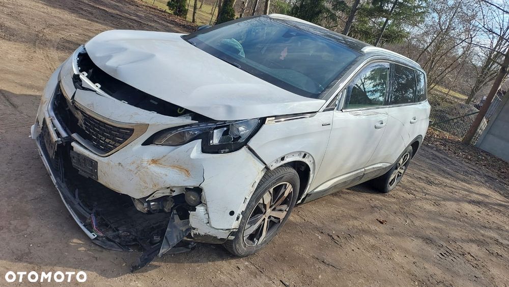 Peugeot 5008 HDI 150 Allure - 7
