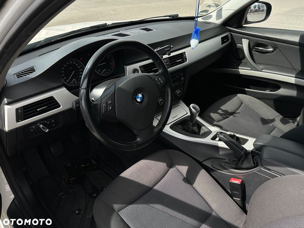 BMW Seria 3 - 9