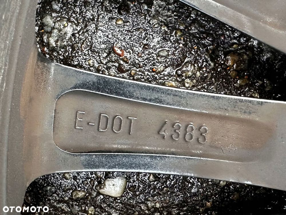 felga aluminiowa hyundai oe 52910-d7320 7.0" x 18" 5x114.3 et 51 - 10