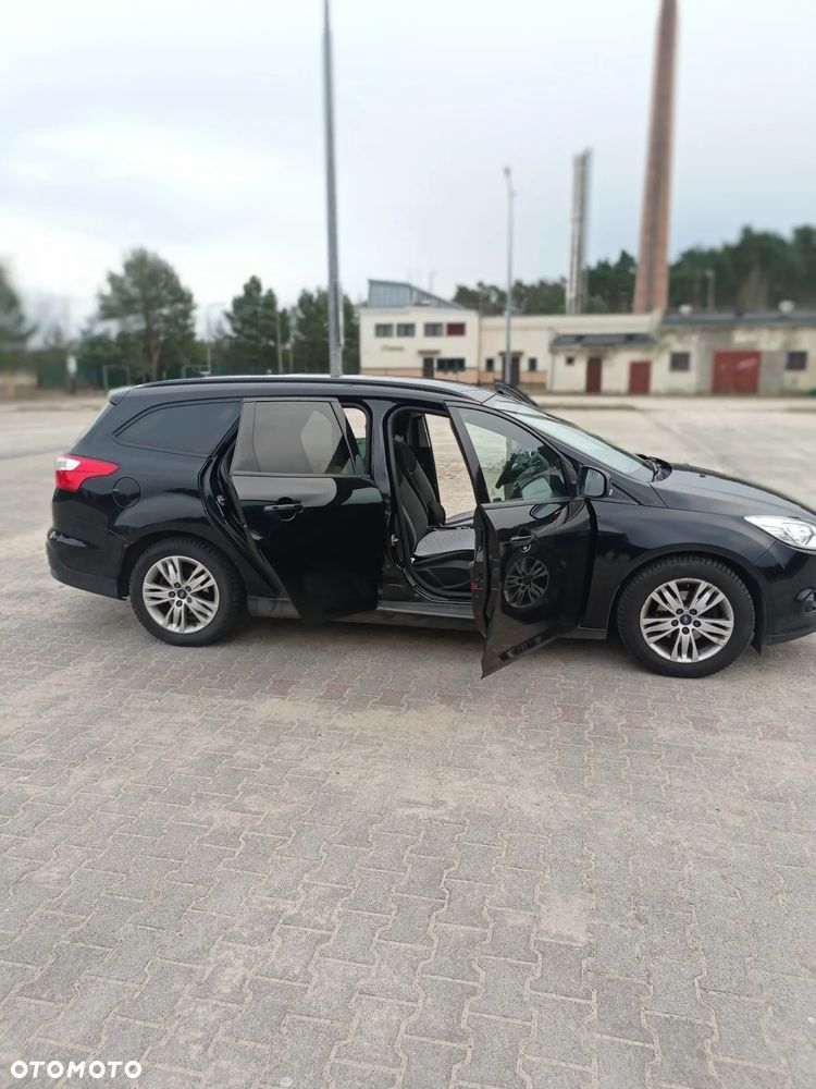 Ford Focus 1.0 EcoBoost Start-Stopp-System SYNC Edition - 4