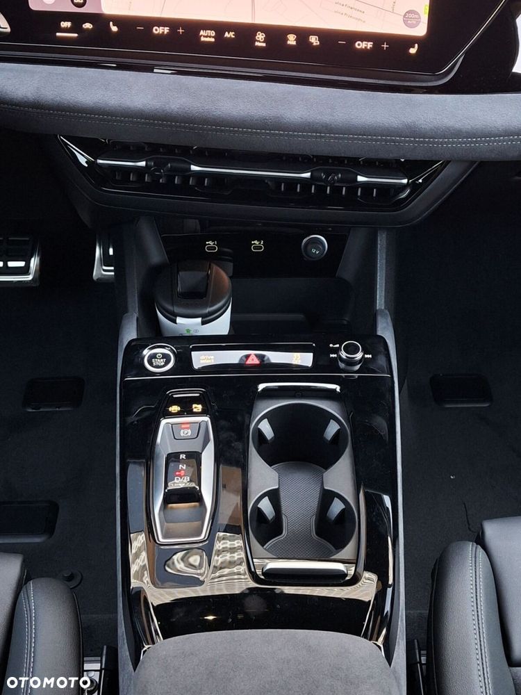 Audi A6 Avant e-tron - 26