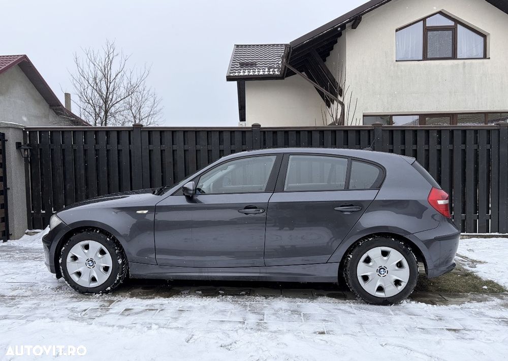 BMW Seria 1 118d - 26