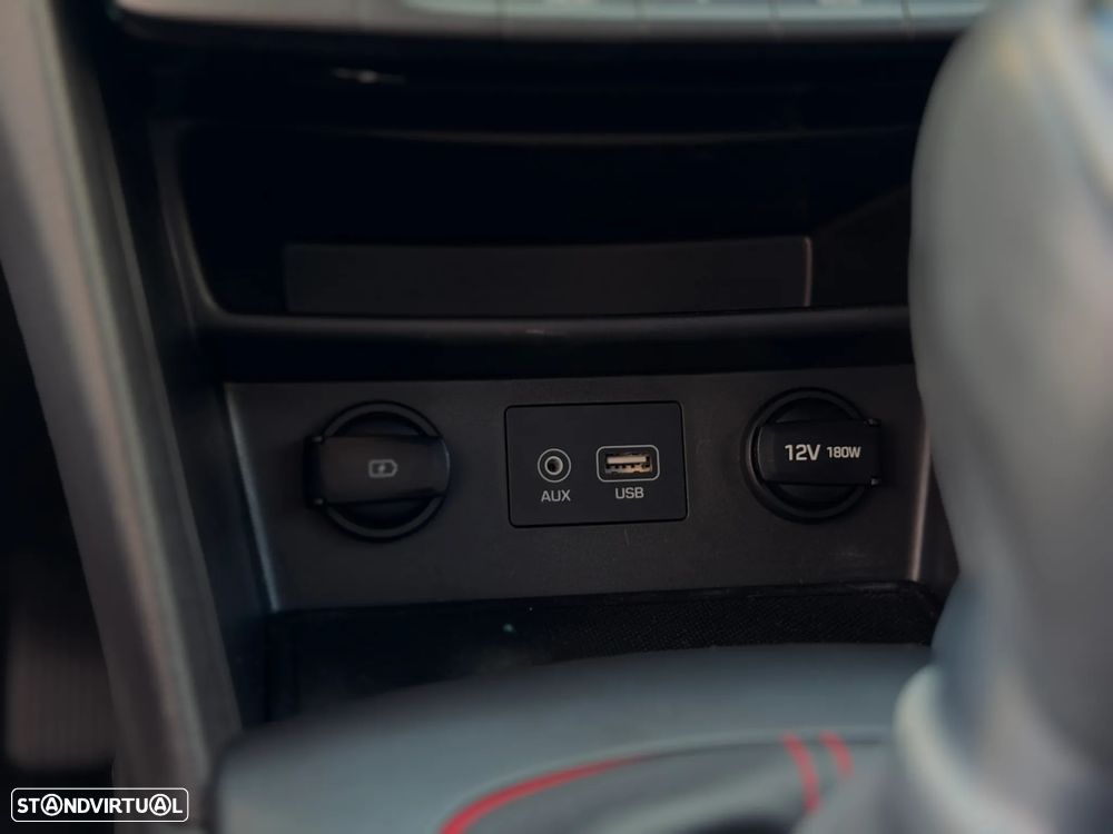 Hyundai Kauai 1.0 T-GDi Premium Pele/Tec Ver.+Nav+Vision - 12