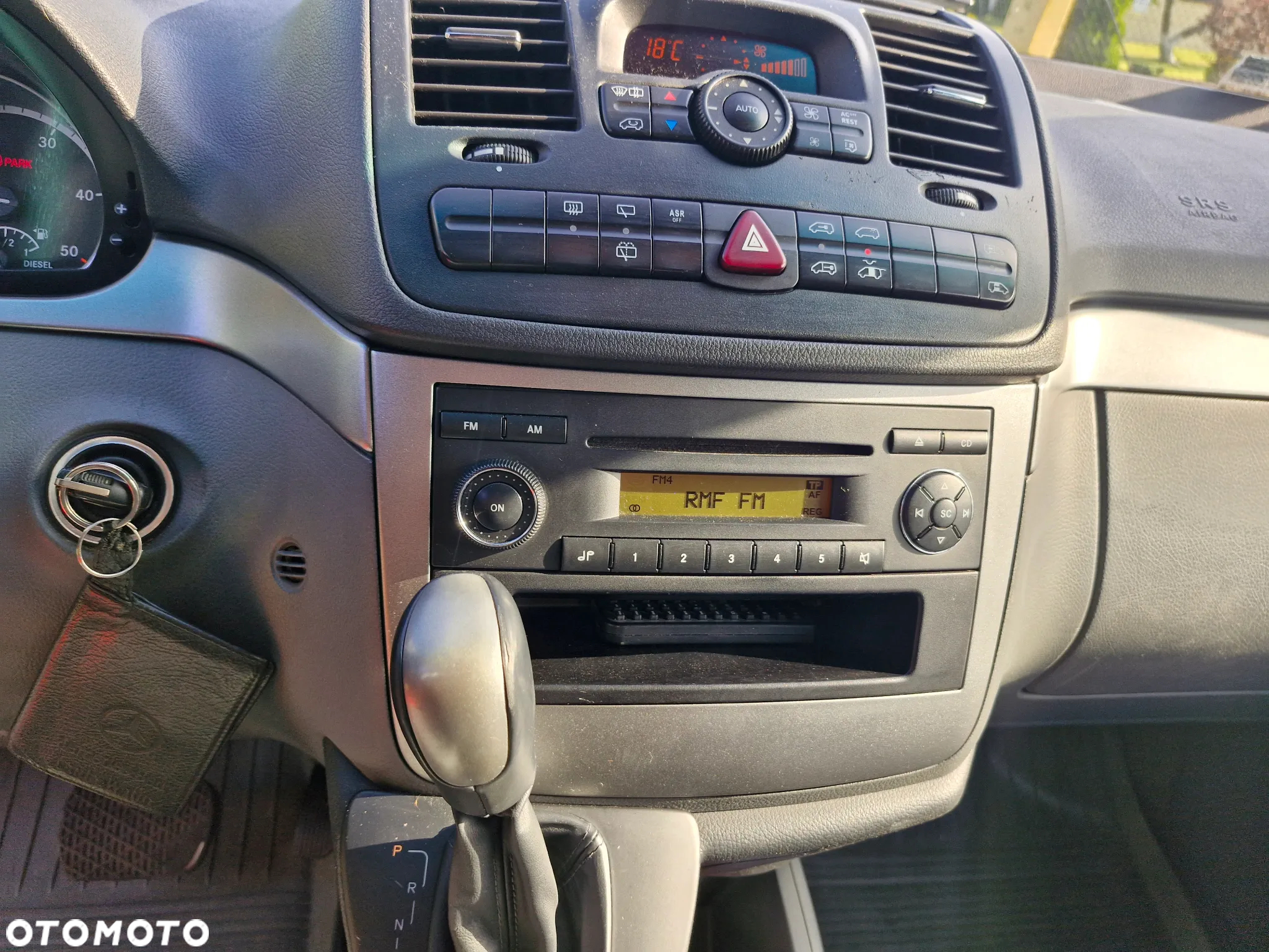 Mercedes-Benz Viano - 12