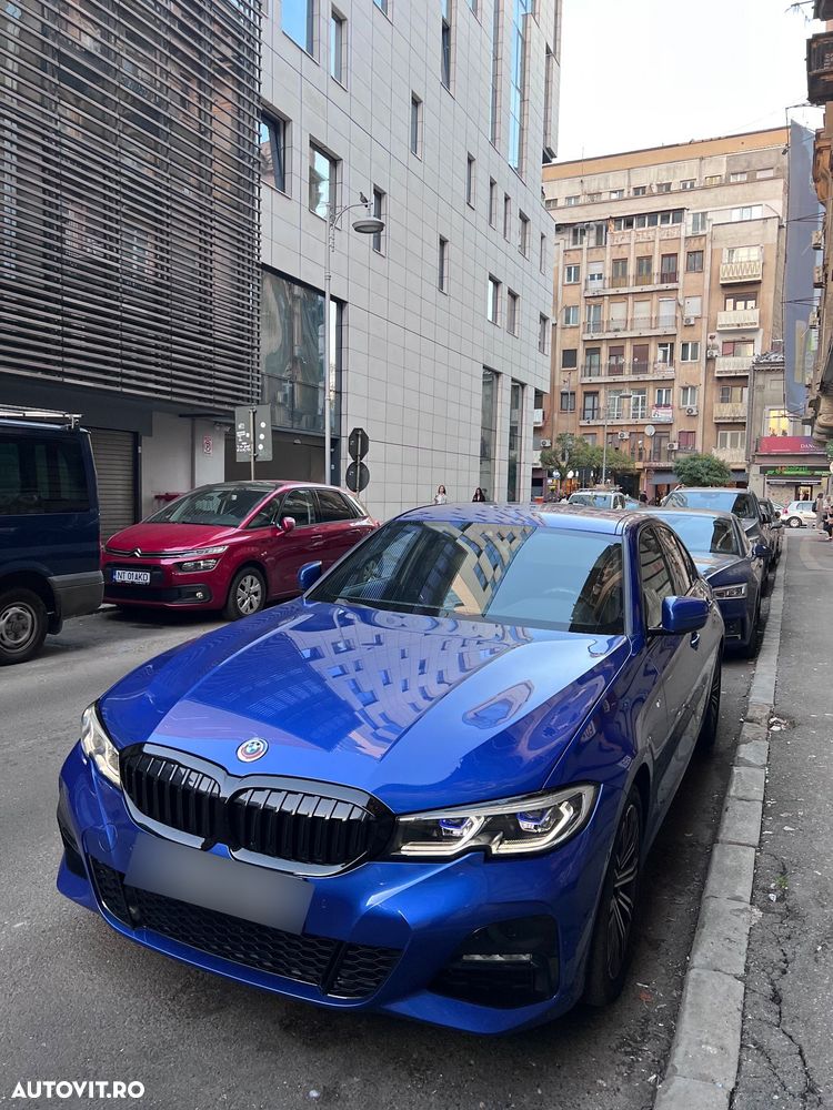 BMW Seria 3 330i xDrive AT - 5
