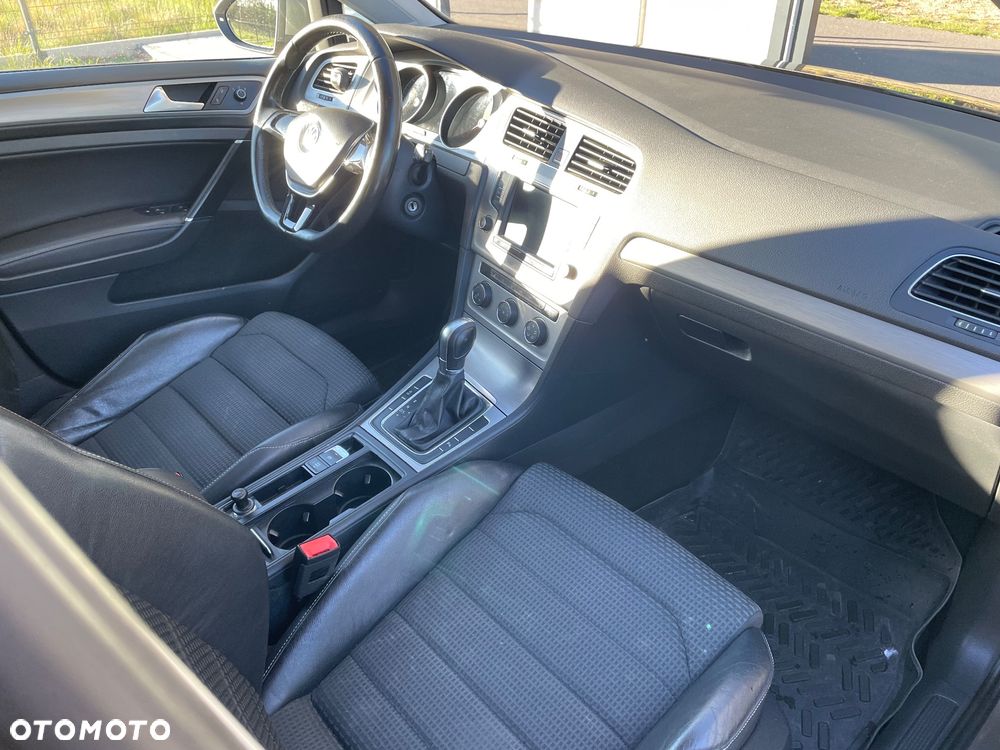 Volkswagen Golf 1.6 BlueTDI DSG Comfortline - 7