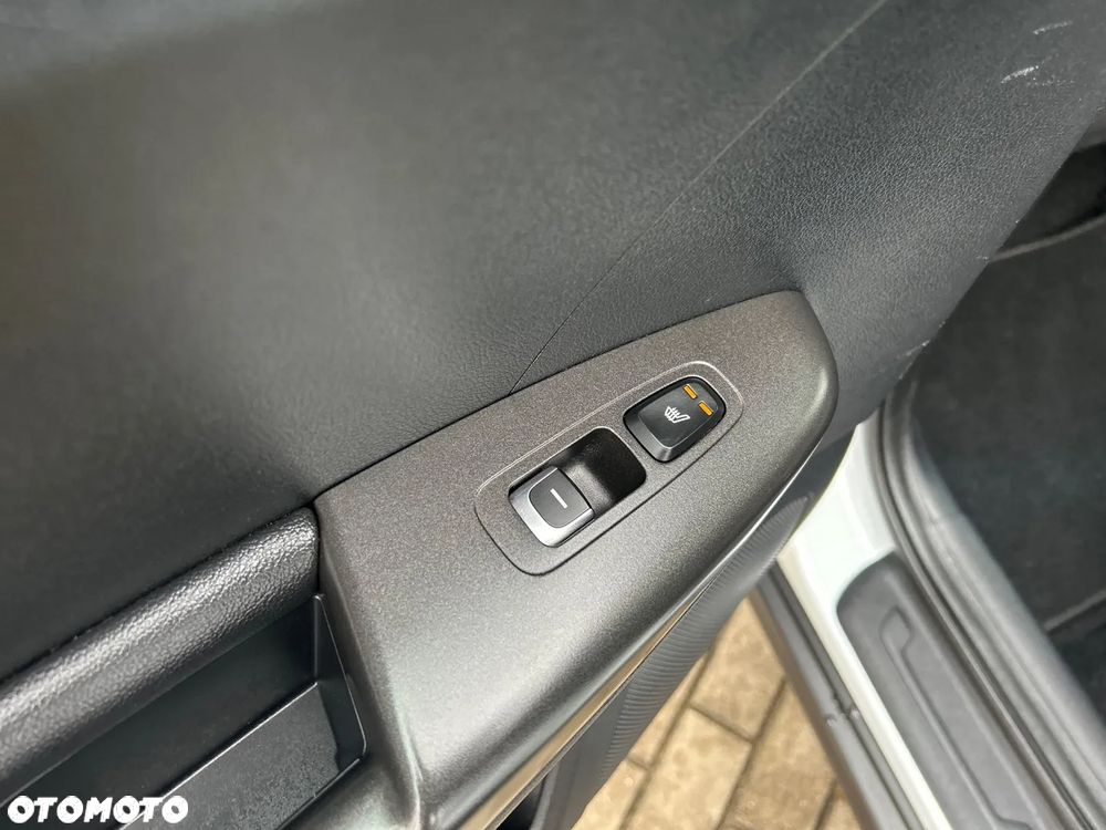 Kia Sportage 2.0 CRDI 4WD Vision - 23