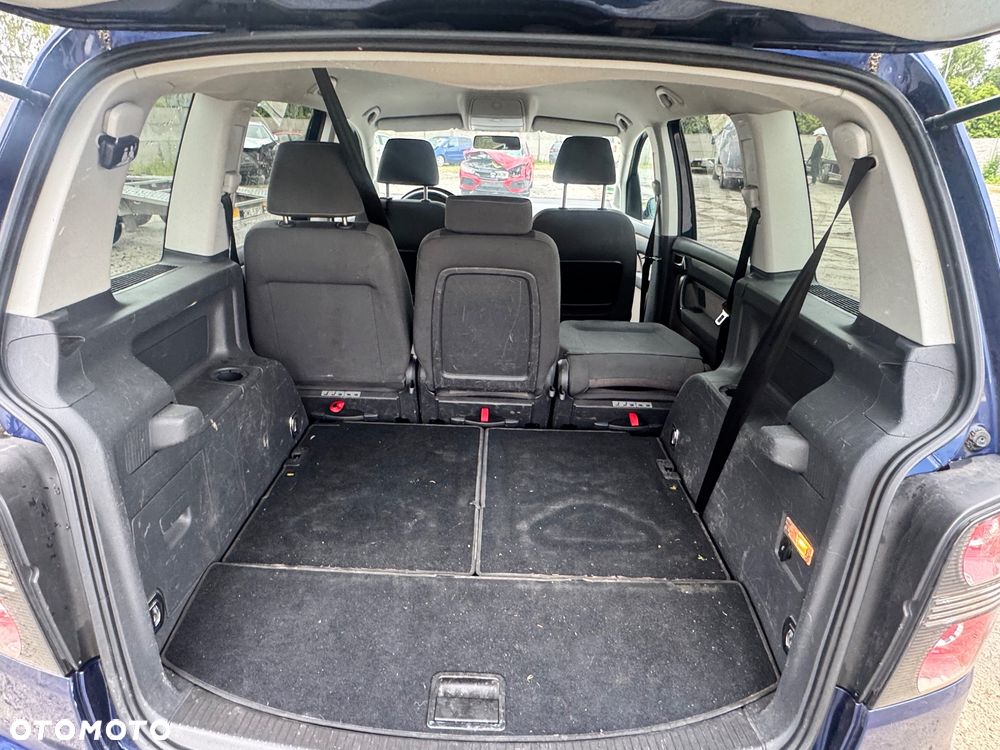 Volkswagen Touran 1.9 TDI DPF Cross - 12