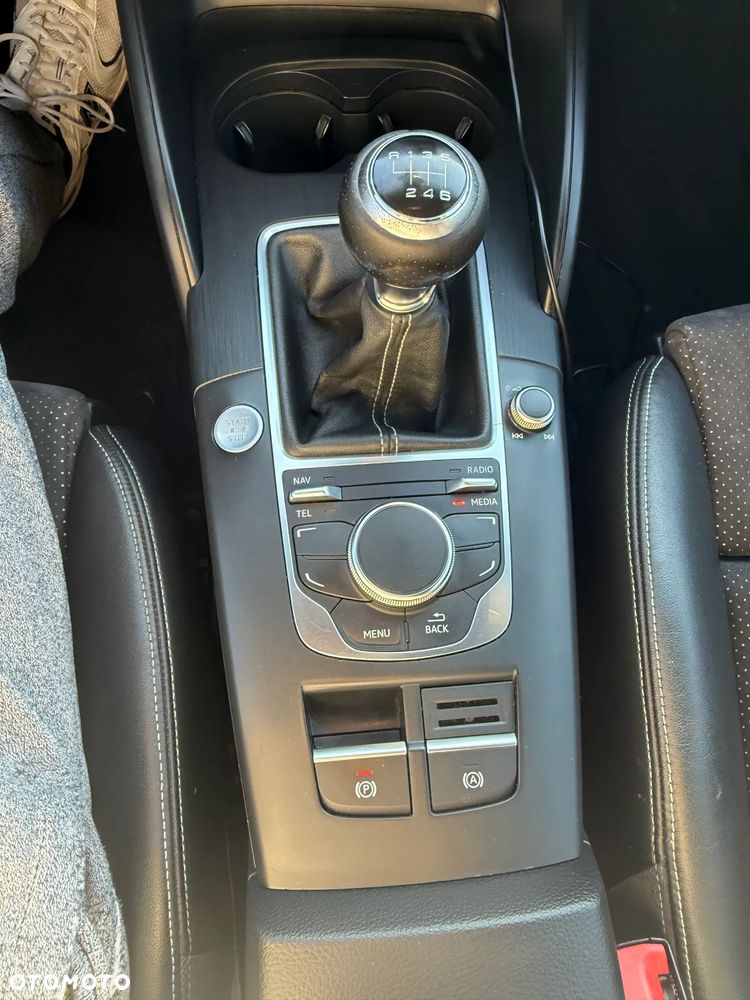 Audi A3 3-drzwiowe 2.0 TDI quattro S line Sportpaket - 23