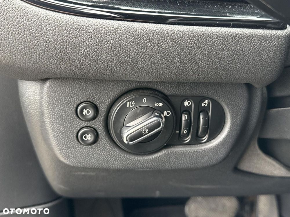 MINI Clubman Cooper - 19