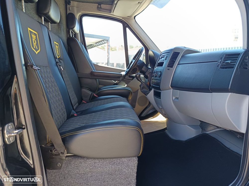 VW Crafter 35 2.0 TDi 136 Longo Tecto Alto BlueMotion - 23