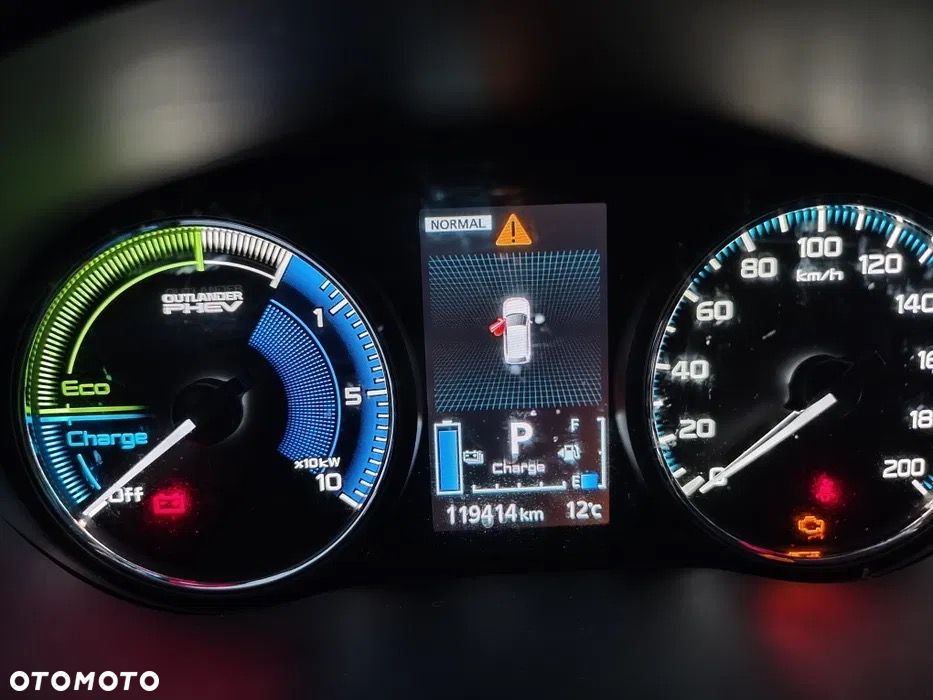 Mitsubishi Outlander Intense - 4