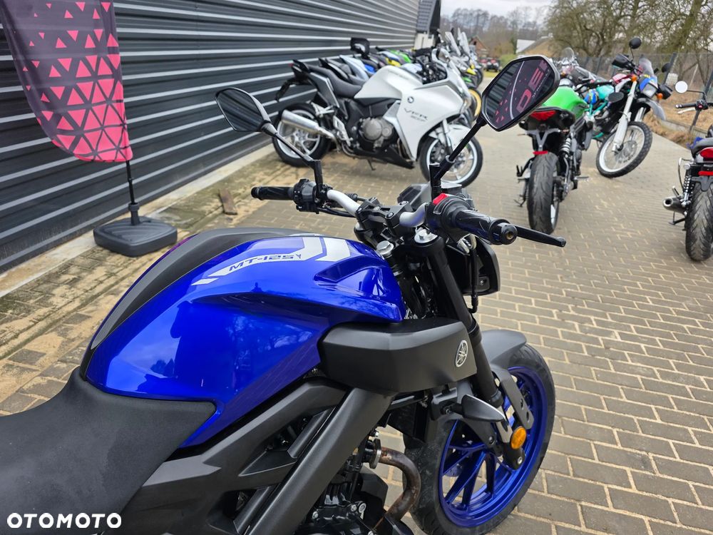 Yamaha MT - 19
