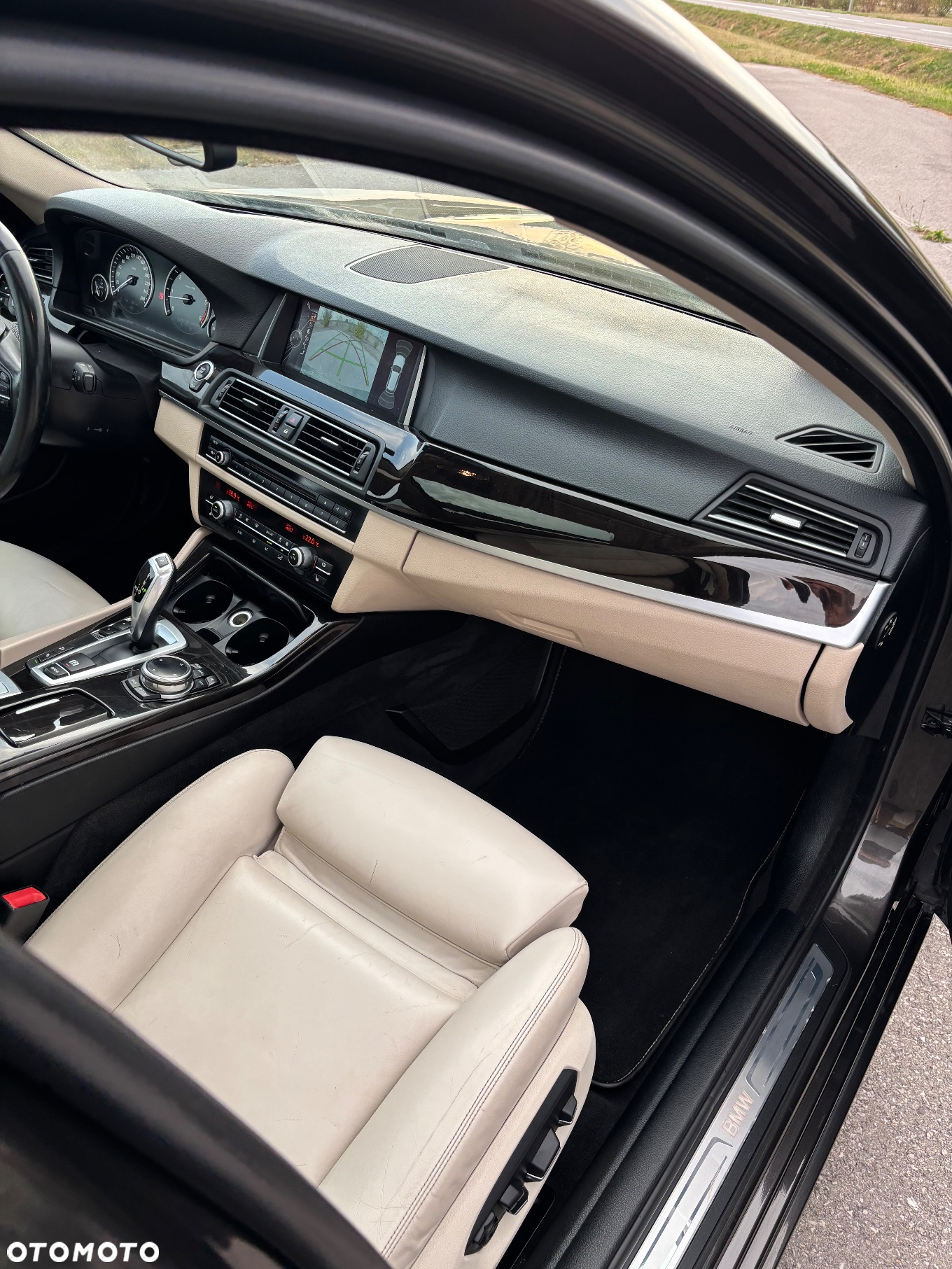 BMW Seria 5 530d xDrive Luxury Line - 7