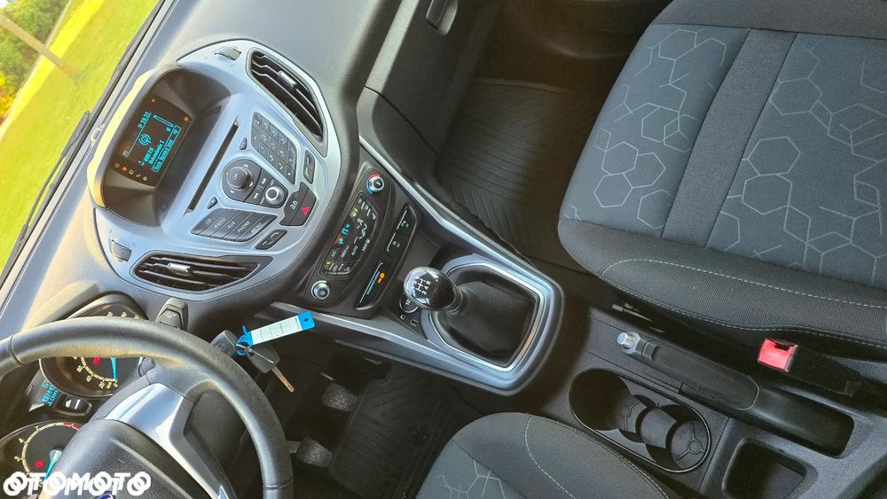 Ford B-MAX - 15