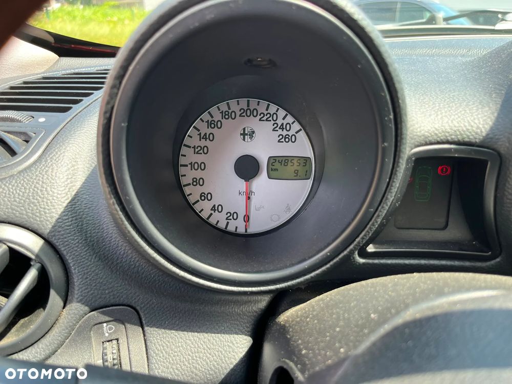 Alfa Romeo 156 2.5 V6 24v - 8
