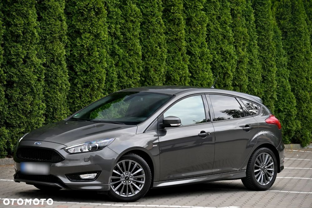 Ford Focus 1.5 EcoBoost ST-Line - 4