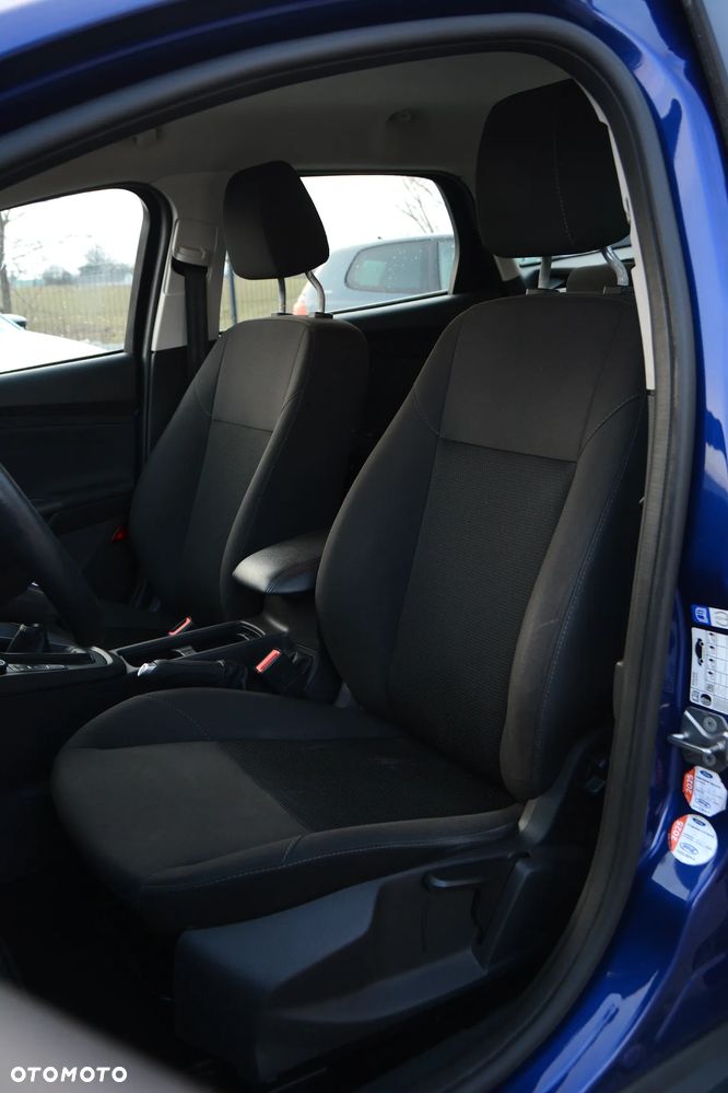 Ford Focus - 15