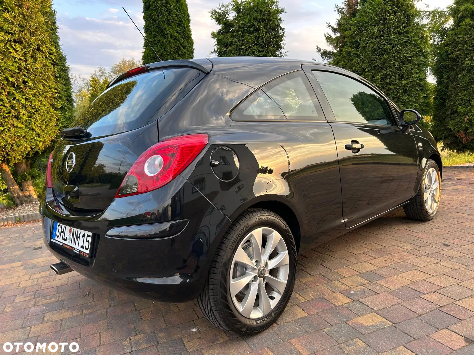 Opel Corsa 1.4 16V Active - 15