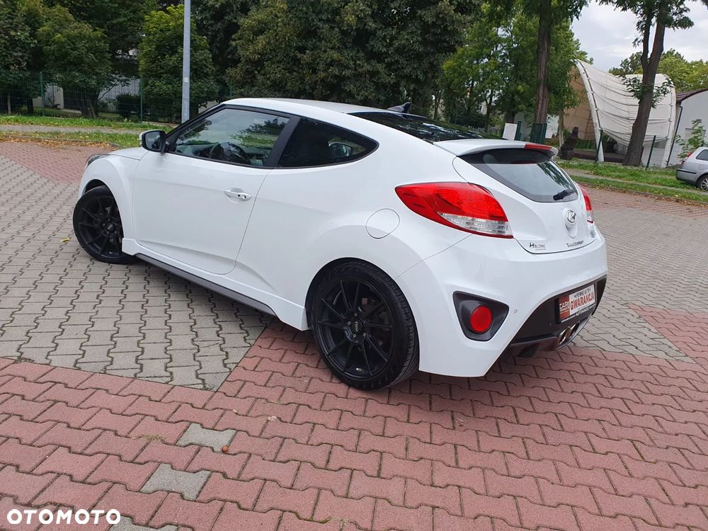 Hyundai Veloster 1.6 Turbo Premium - 34