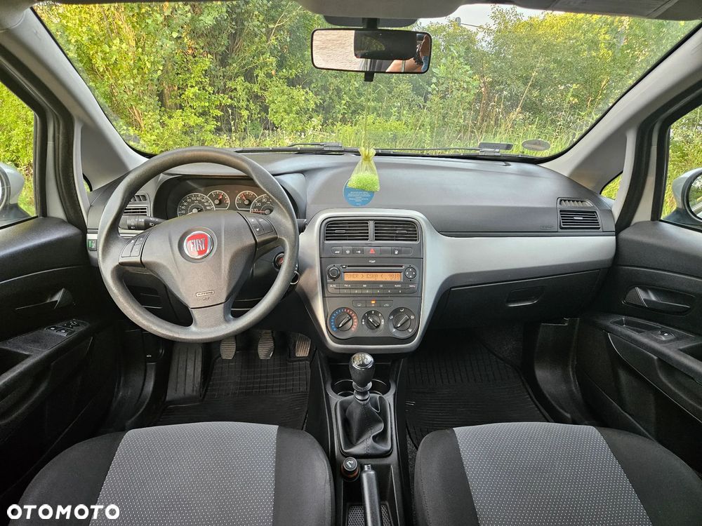 Fiat Punto - 13
