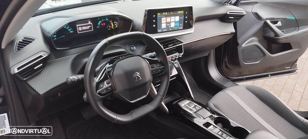 Peugeot e-2008 50 kWh Allure - 21