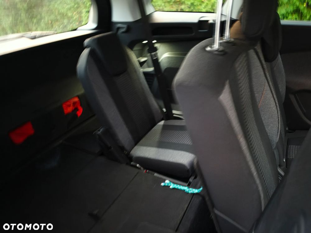 Peugeot 5008 1.6 BlueHDi Style 7os - 24