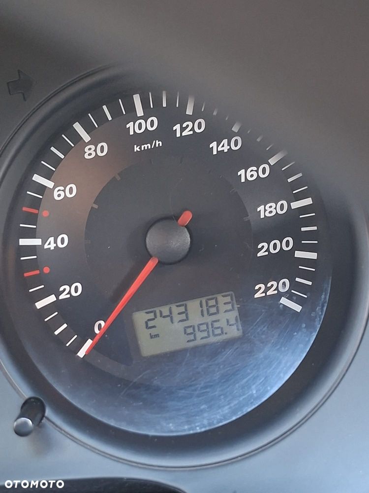 Seat Ibiza 1.4 16V Reference - 12