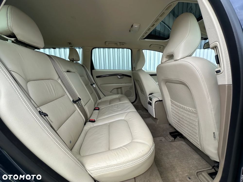Volvo XC 70 3.2 AWD Summum - 6
