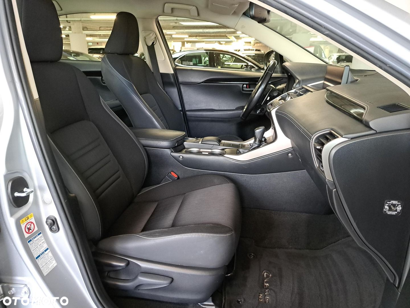 Lexus NX - 14
